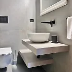 Gv Luxury