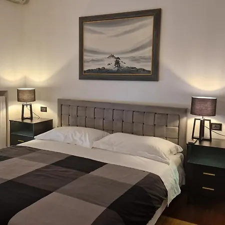 Gv Luxury * Bari